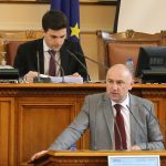 Парламент бюджет 2022  Любомир Каримански