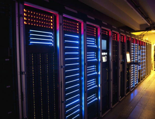 суперкомпютър