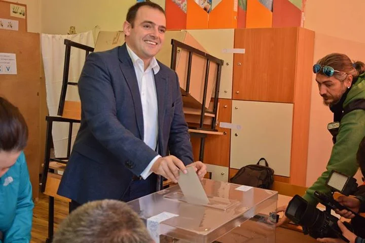 Чавдар Трифонов гласува за нова Варна