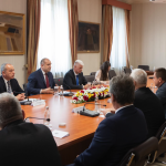 Президентът Румен Радев на среща с представители на съсловни организации в системата на здравеопазването и мениджъри на болници в Световния ден на здравето – 7 април