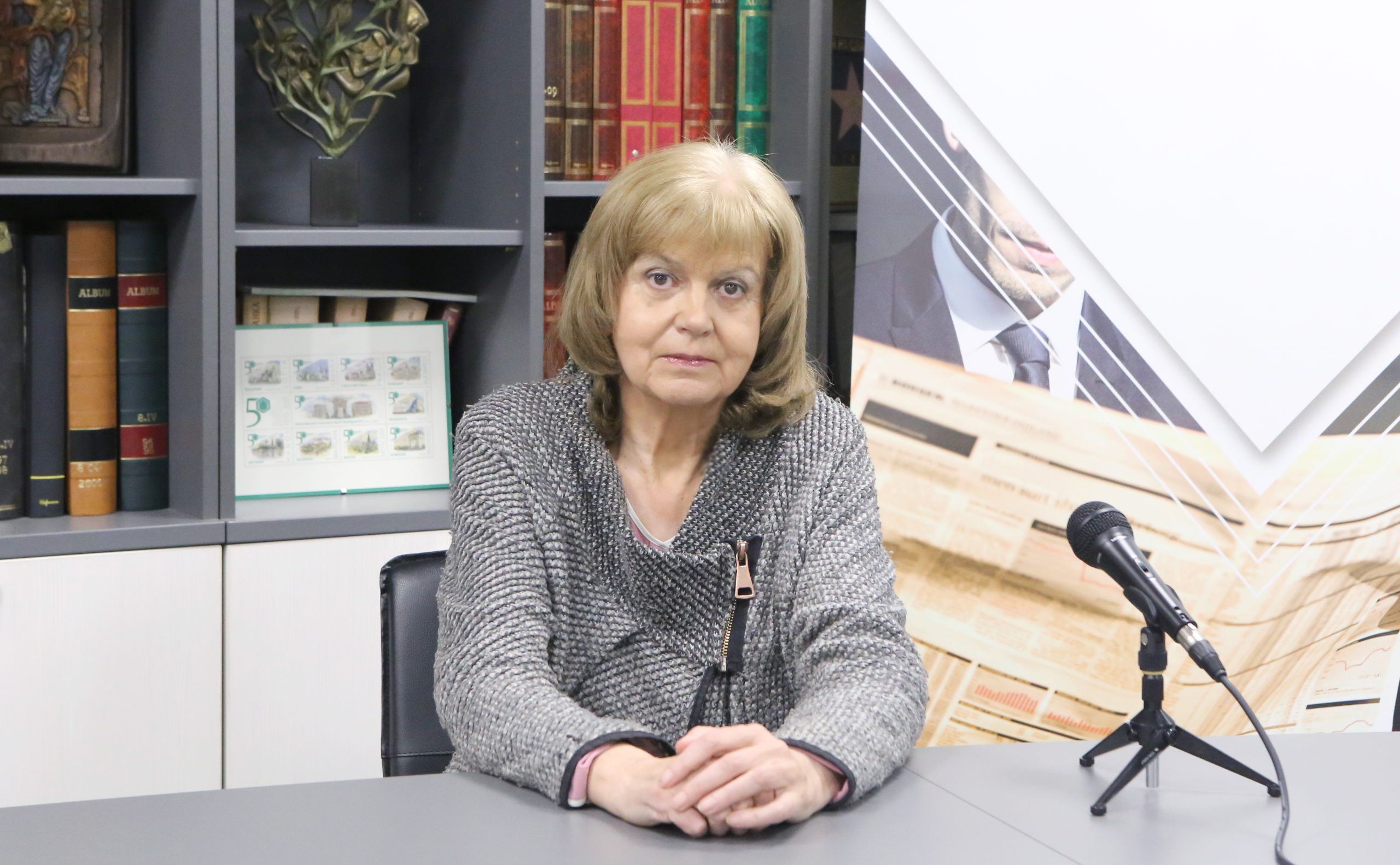 Светла Божилова