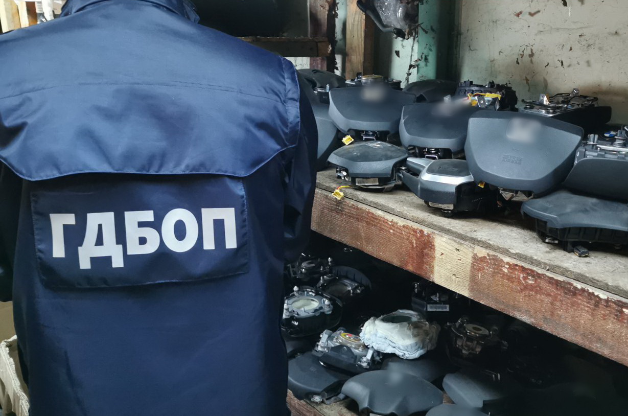 нелегални въздушни възглавници