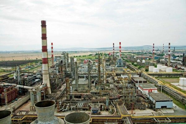 рафинерия лукойл бургас
