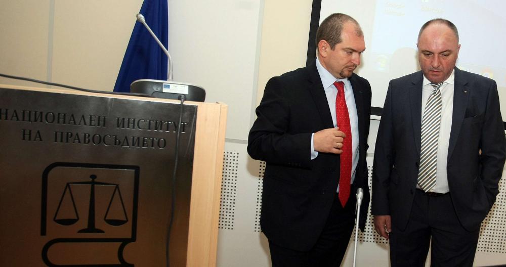 Очаква се скрит фаворит за шеф на НИП