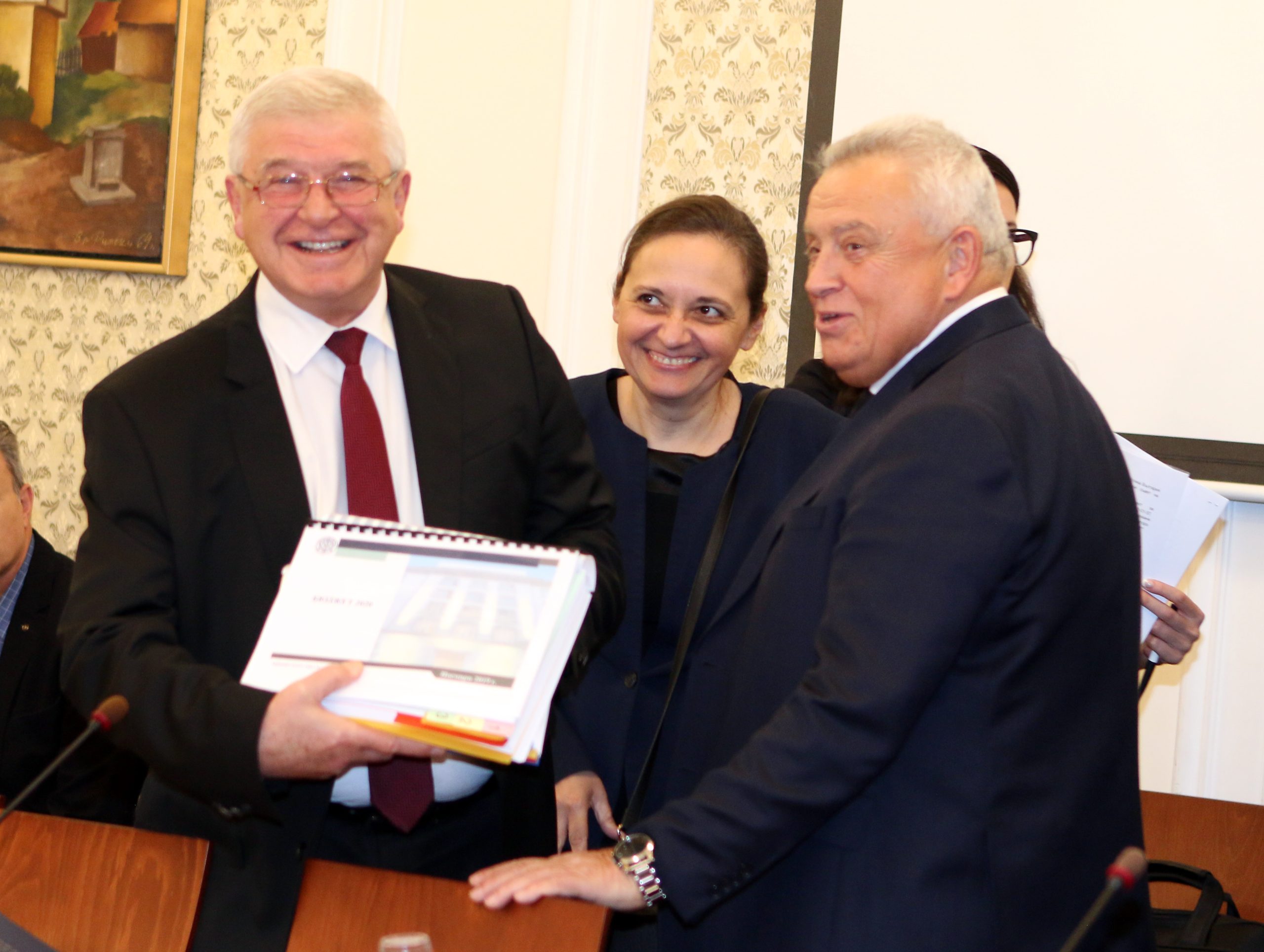 Парламент комисия по бюджет и финанси Държавен бюджет 2020
