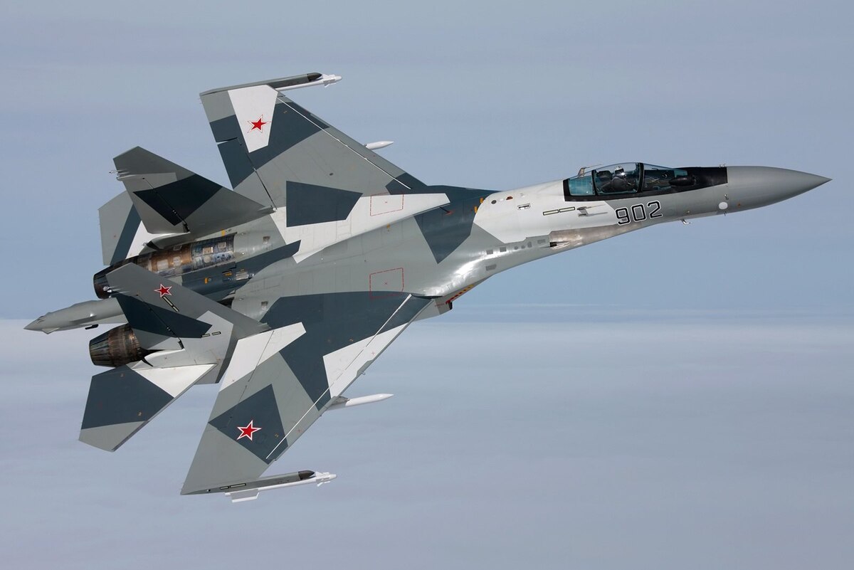 Руски изтребител русия су-35
