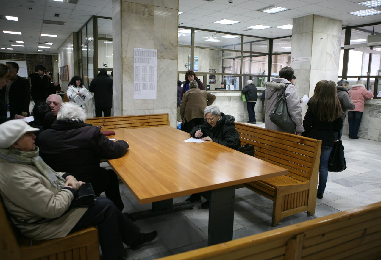 втората пенсия, Национален осигурителен институт НОИ