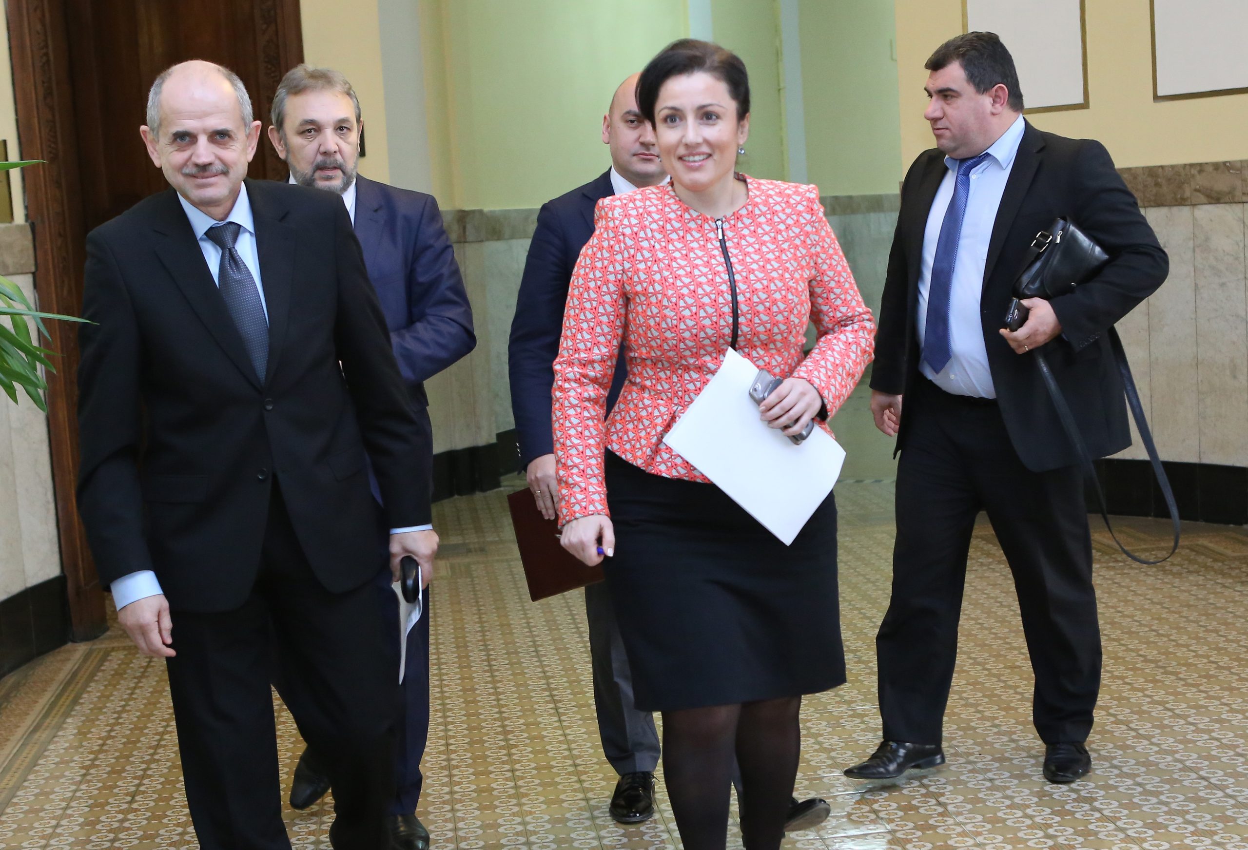 министърът на земеделието и храните Десислава Танева и нейният екип дадоха заключителна пресконференция за 2015 година.