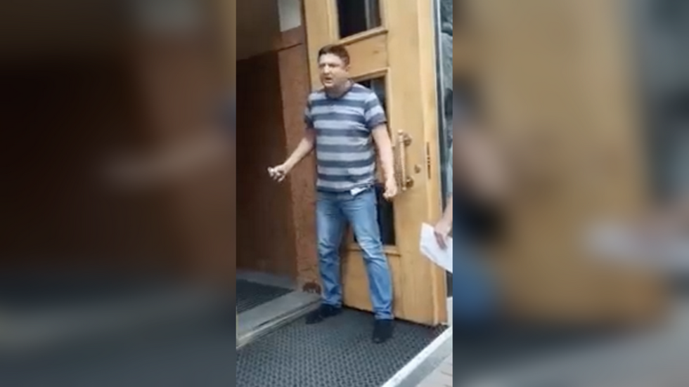 мъж граната украинско правителство украйна