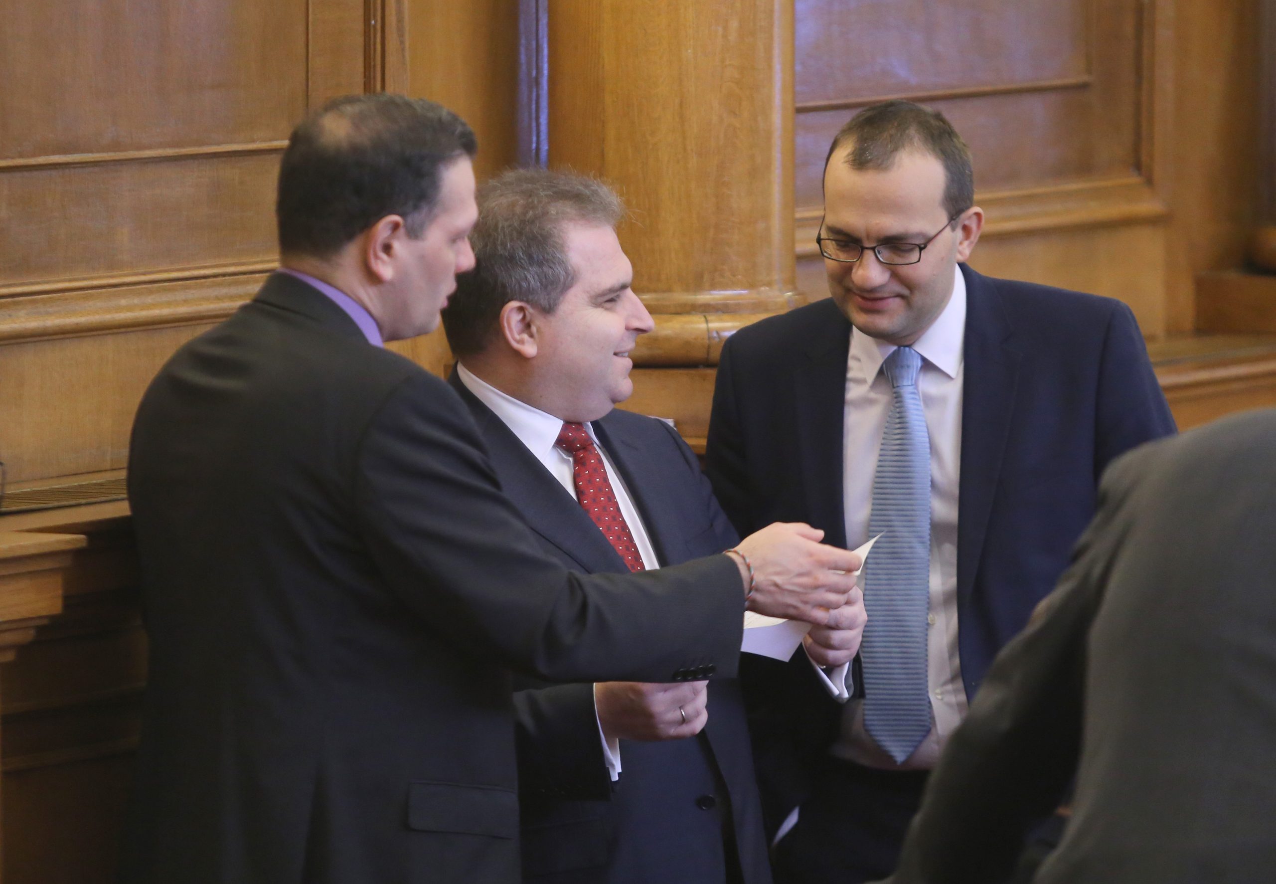 Парламент Петър Славов
