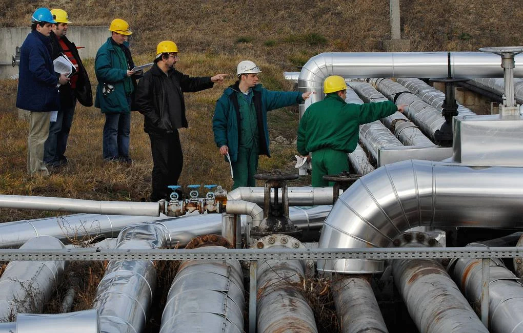 нефтопровод