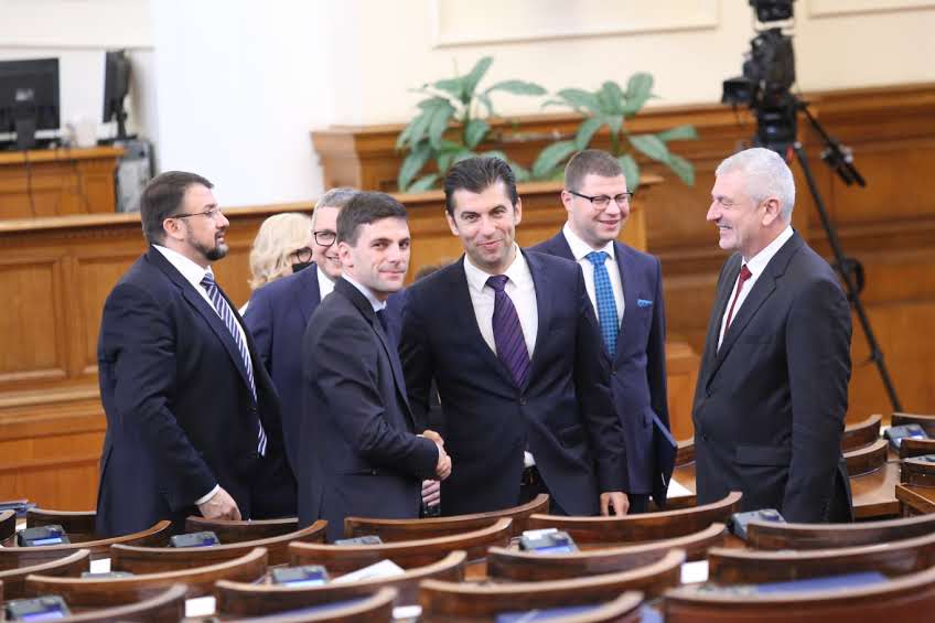 Парламент откриване на 47 - мото народно събрание Никола Минчев Кирил Петков