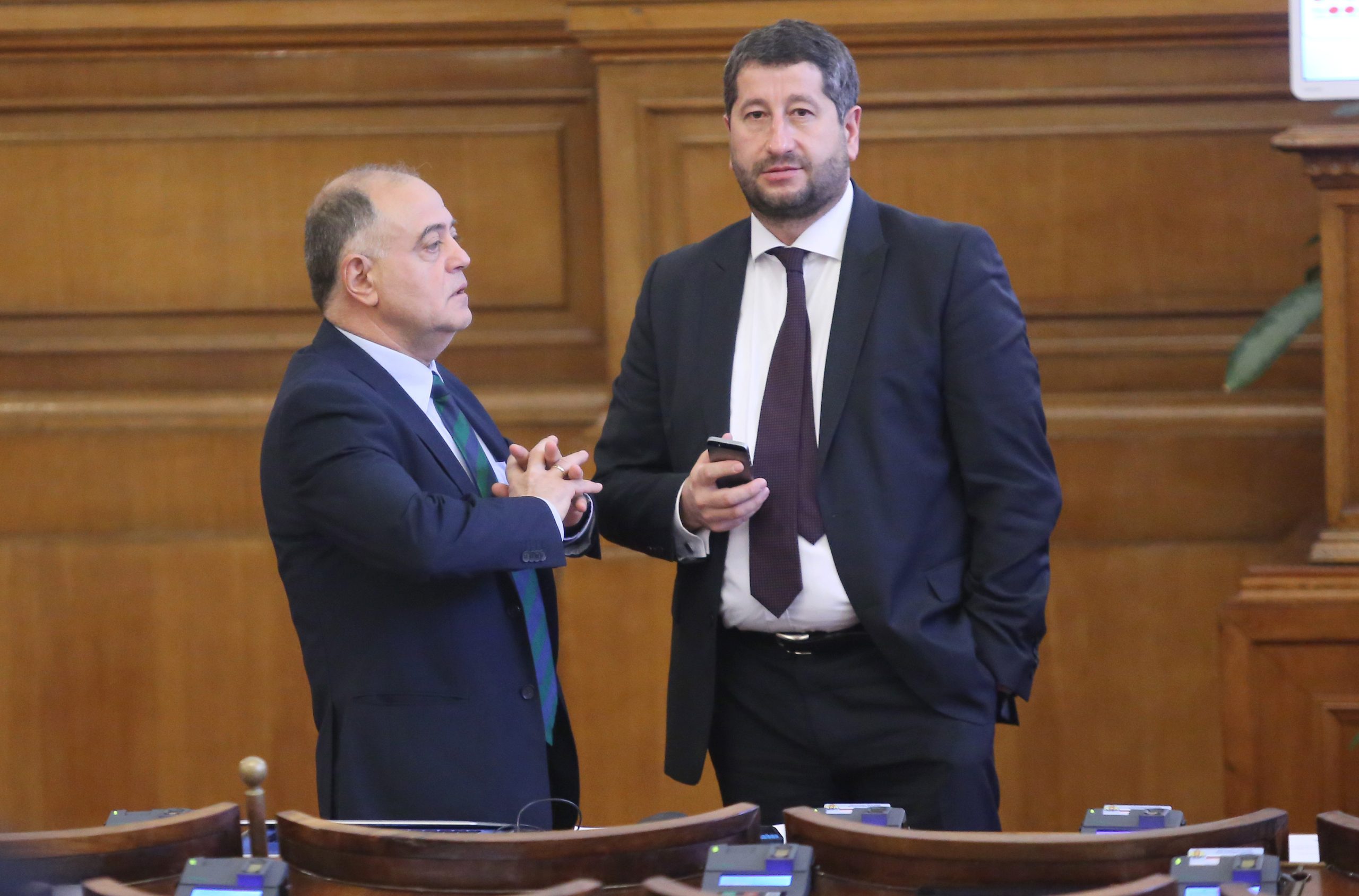 Парламент Атанас Атанасов