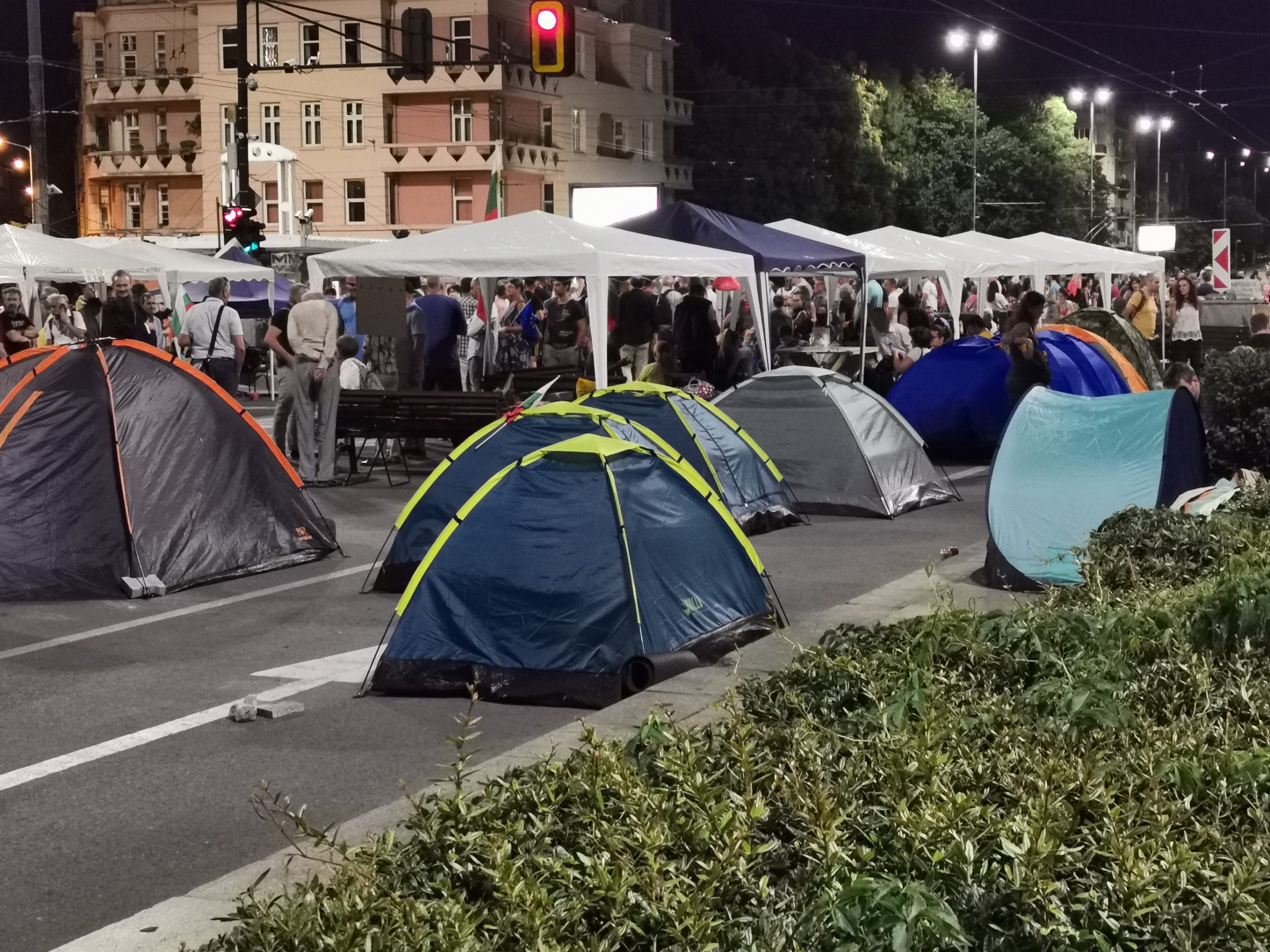 Протест срещу правителството 2020 Орлов мост