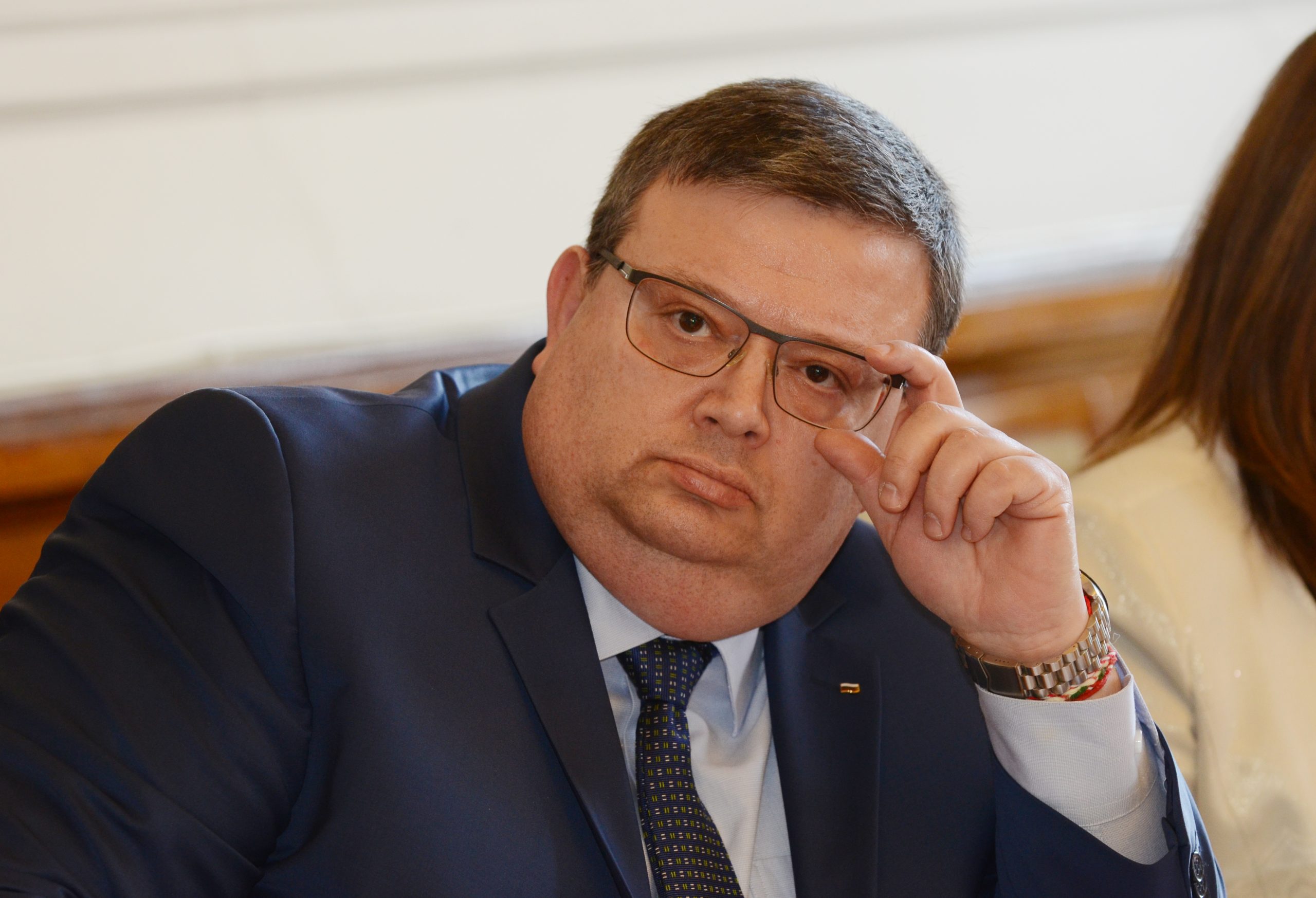 Парламент Правна комисия Сотир Цацаров