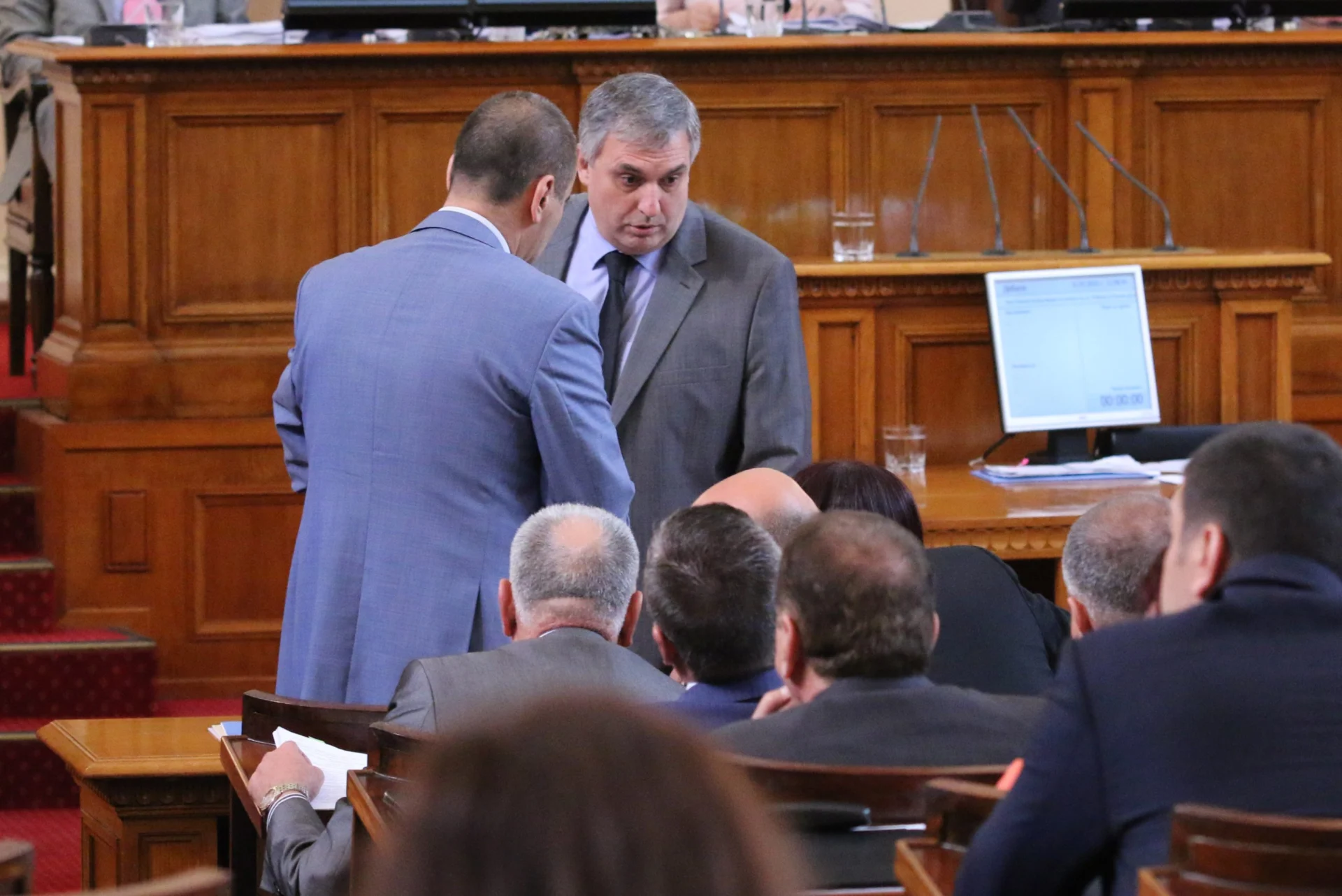 Парламент Цветан Цветанов Ивайло Калфин