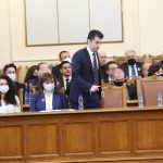 Парламент Смяна на министър на отбраната Кирил Петков