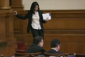 Парламент - контрол Меглена Кунева вицепремиер