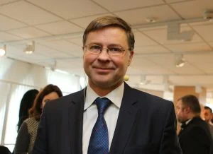 България по пътя към еврото Валдис Домбровскис