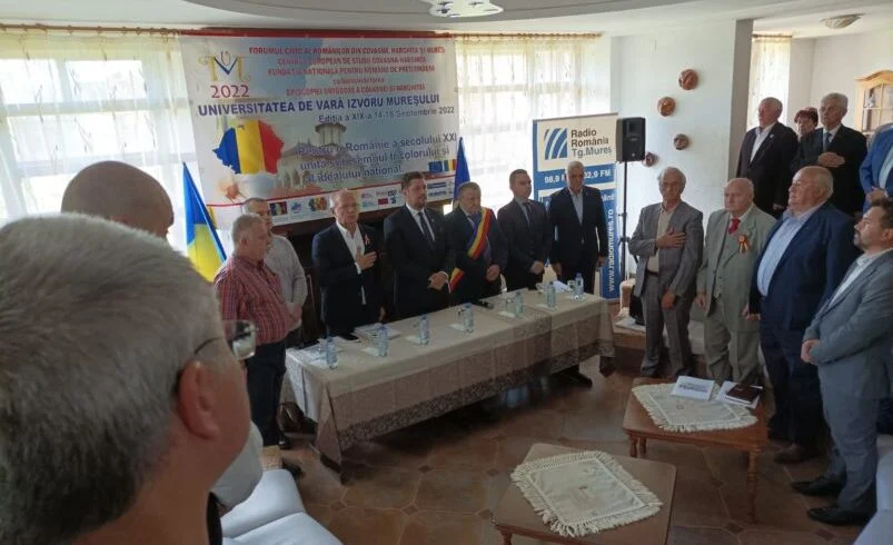 Летен университет Извору Мурешулуй румънски малцинства