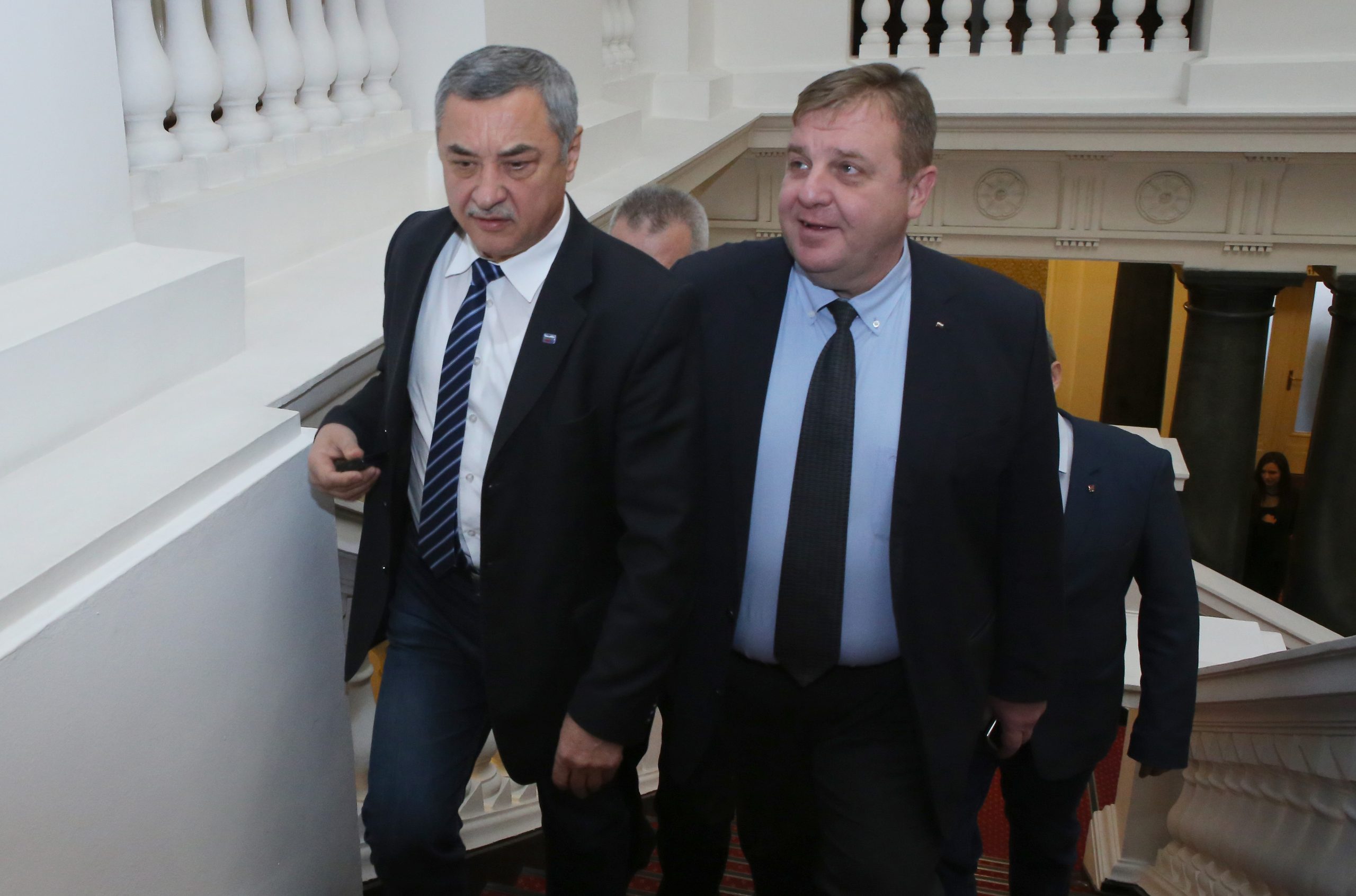 Парламент - Валери Симеонов