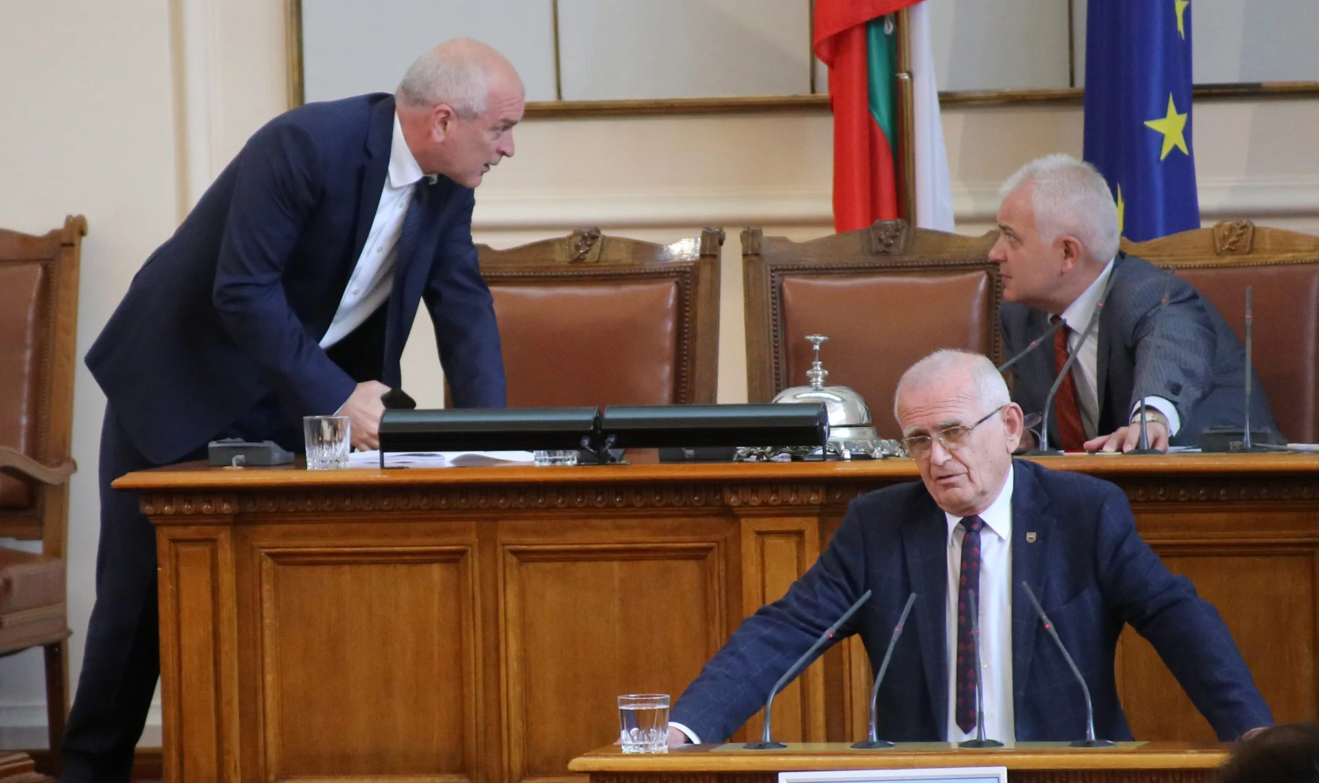 Парламент Димитър Главчев