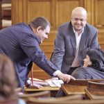 Делян Пеевски отново се е запътил към парламента.