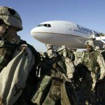 американски войницисамолет