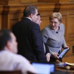 Парламент Менда Стоянова