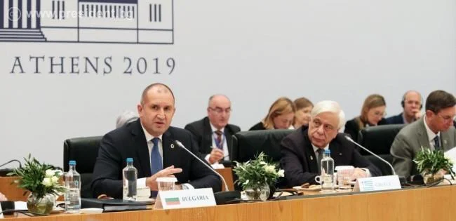 Румен Радев