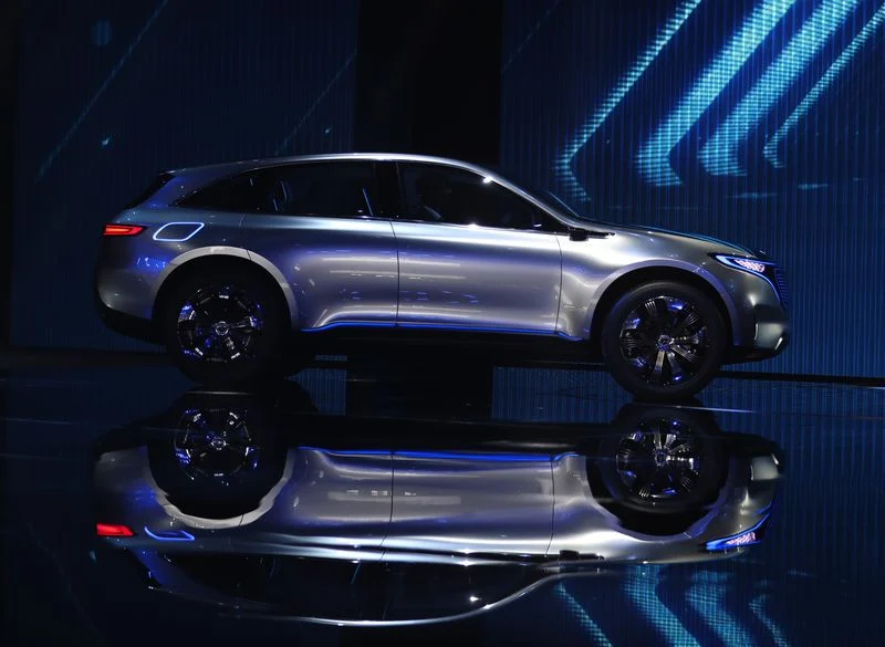 Mercedes ECQ