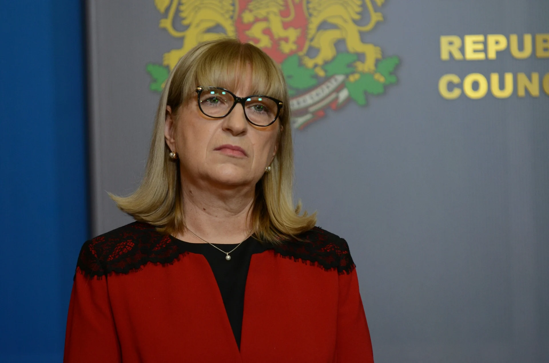 Министерски съвет Цецка Цачева