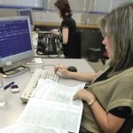 С единната сметка за плащания на данъци и такси правителството иска за изпише вежди на бюджета. Но може и да му извади очите.