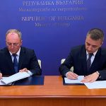 Министъра на енергетиката Александър Николов и изпълнителния директор на „КонтурГлобал Марица Изток 3“ Красимир Ненов