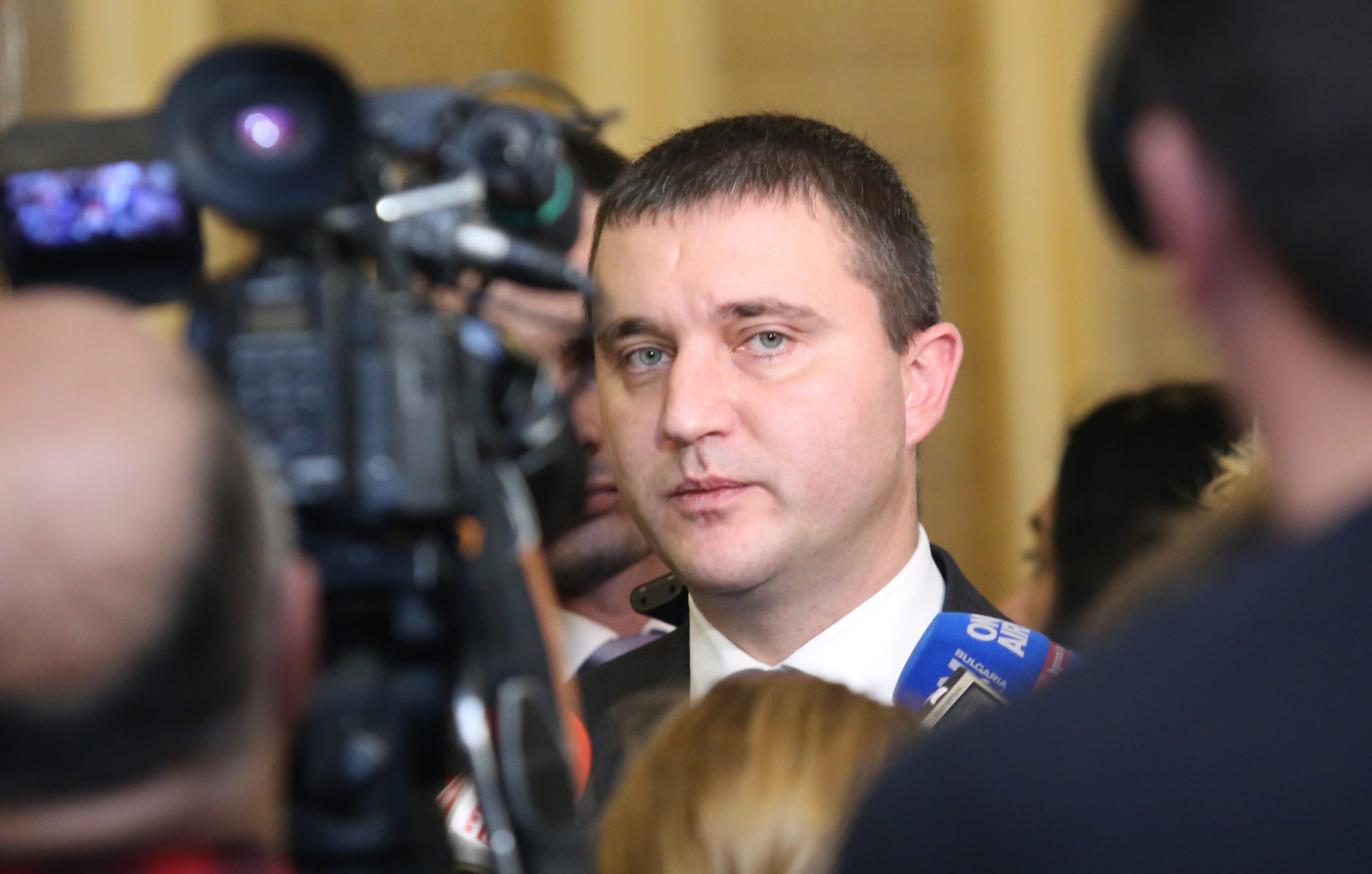 Парламент Владислав Горанов