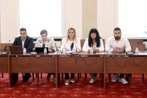 Народните представители от Комисията по външна политика разговаряха със заместник-генералния секретар на Организацията за икономическо сътрудничество и развитие Улрик Кнудсен