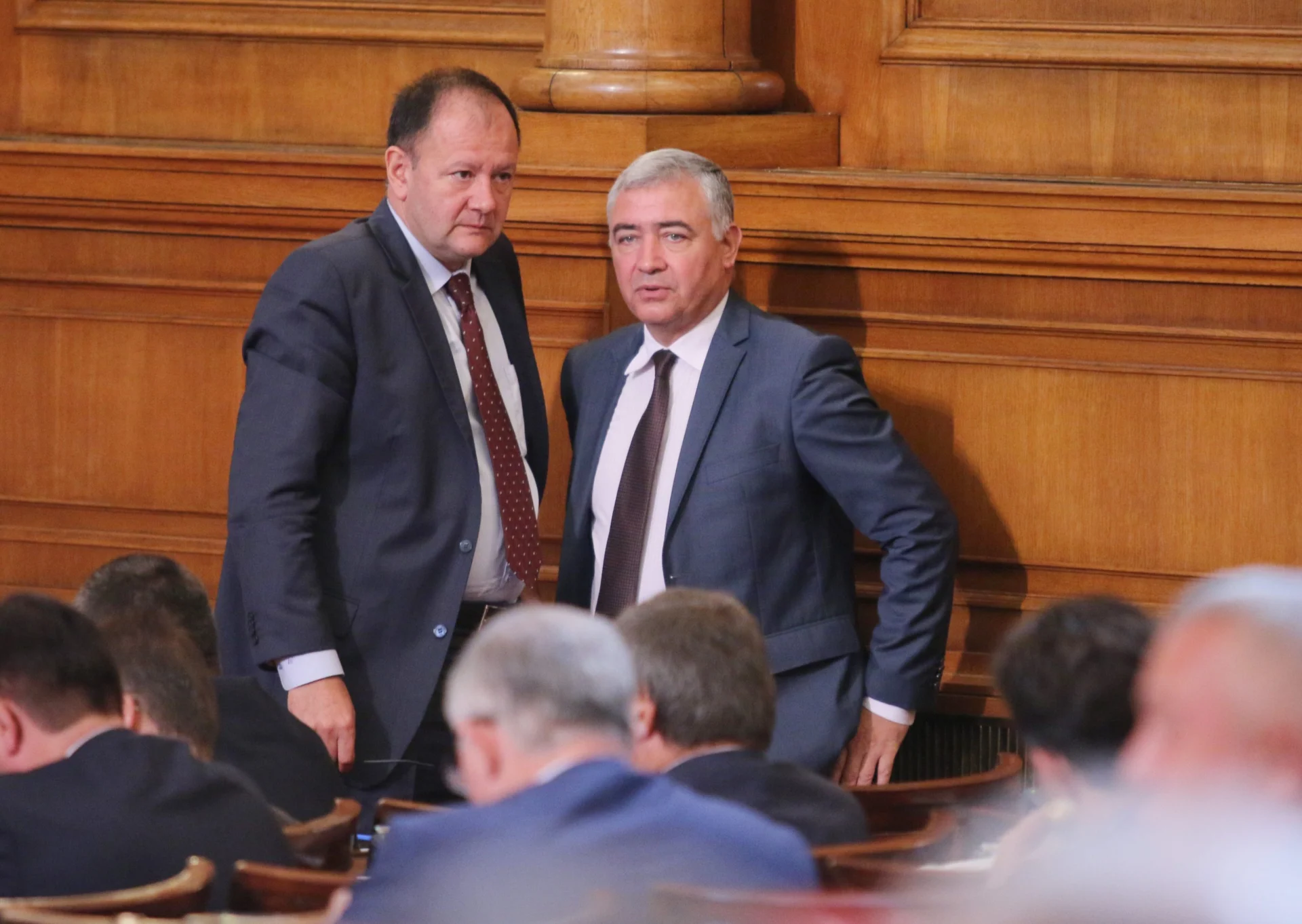 Парламент обсъждане на промените в Конституцията на първо четене Михаил Миков Атанас Мерджанов