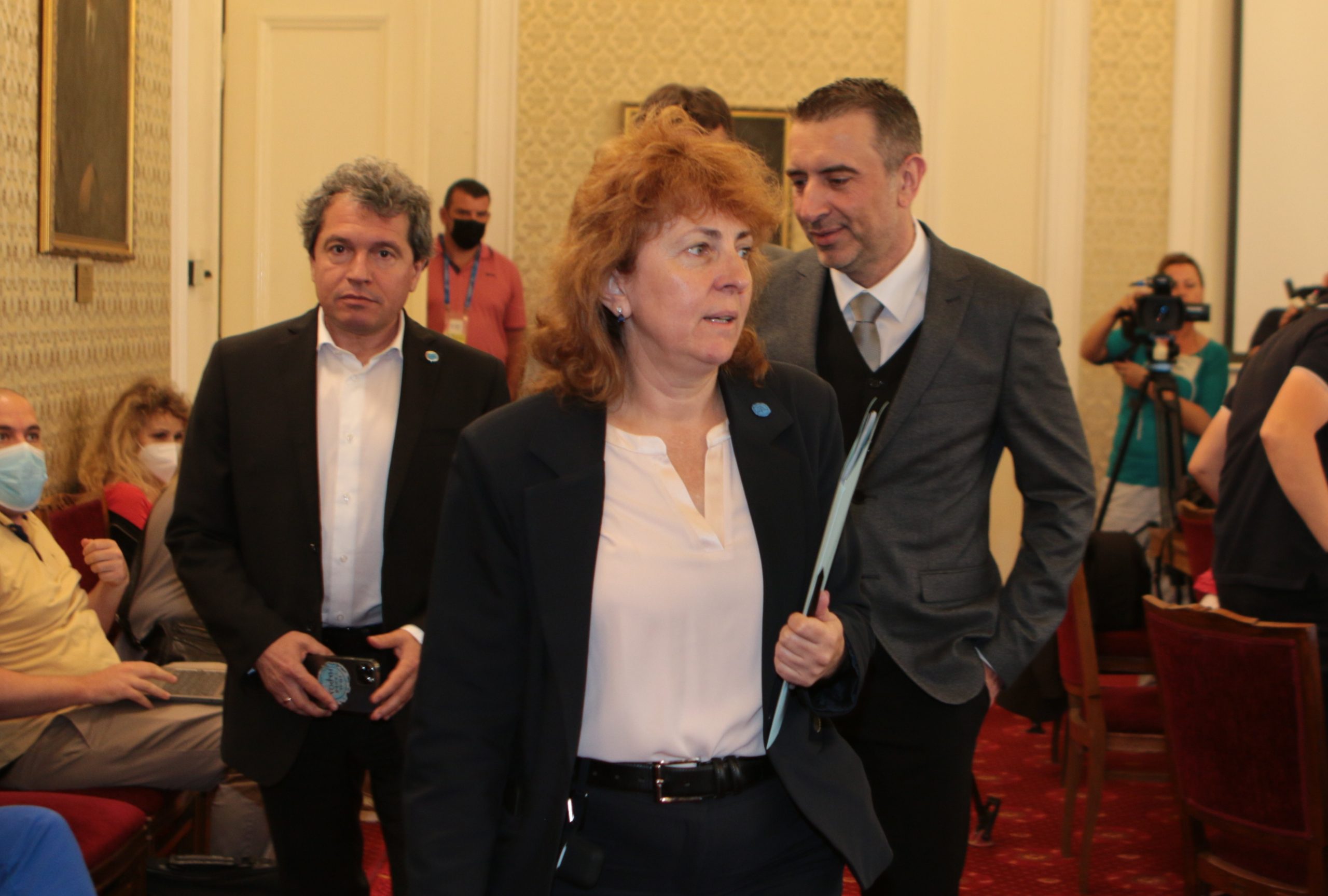 Парламент консултации ИТН Да България