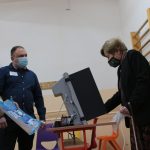 Гласуване избори гласоподаватели урни