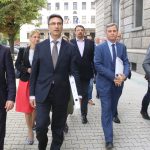 Коалиция от партии Реформаторски блок се регистрира в ЦИК за участие в президентските избори на 6 ноември.