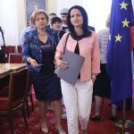 Парламент Карина Караиванова - изслушване на кандидата за председател на Комисията за финансов надзор. Менда Стоянова