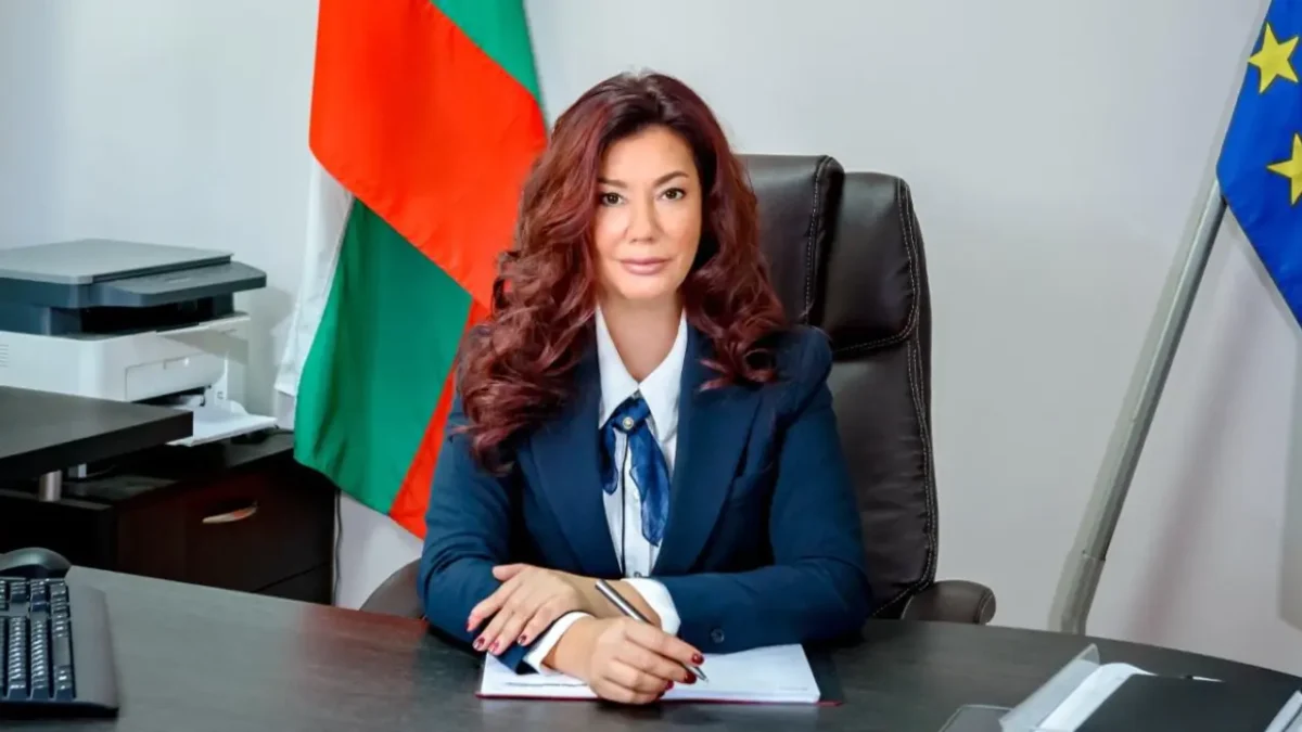 Върнаха Иванка Динева начело на ИА „Медицински надзор“