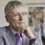 Посланик Матиас Хьопфнер е притеснен за немските инвеститори в България.
