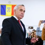 Задържаха за разпит бившия кандидат за президент на Румъния Калин Джорджеску