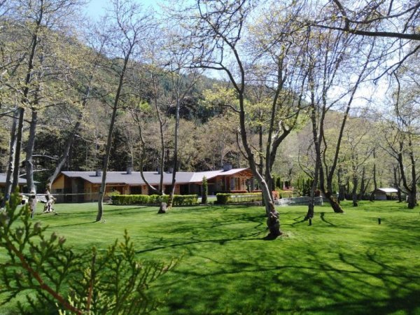 Къща Манолев