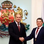Президентът Радев удостои с орден "Мадарски конник" посланика на Алжир Месауд Мехила
