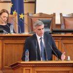 Парламент Стефан Янев министър - председател