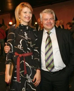 Награди "Банкер на годината" 2009Диана Митева -Банка ДСКРумен Симеонов - подуправител на БНБ