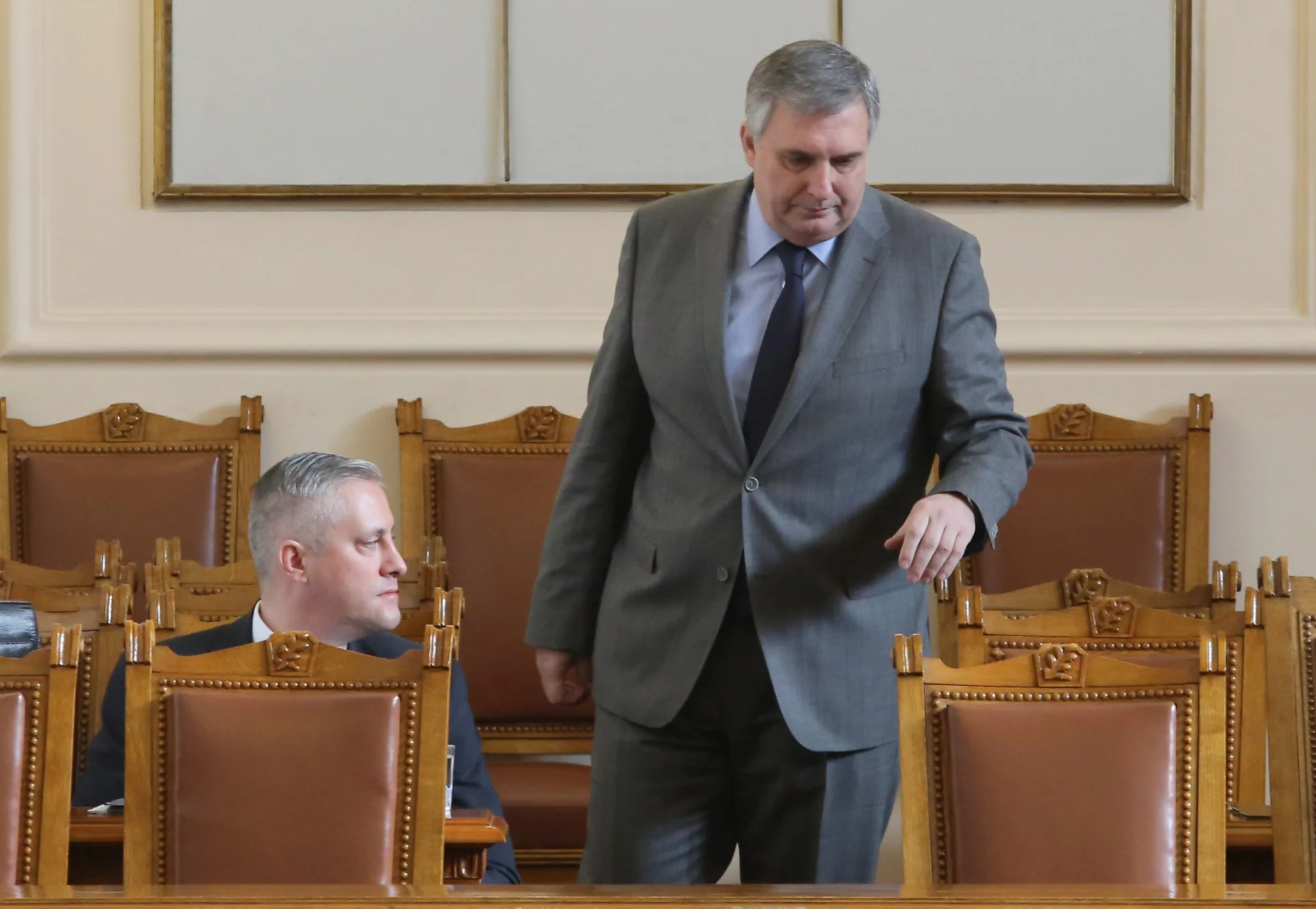Парламент Божидар Лукарски