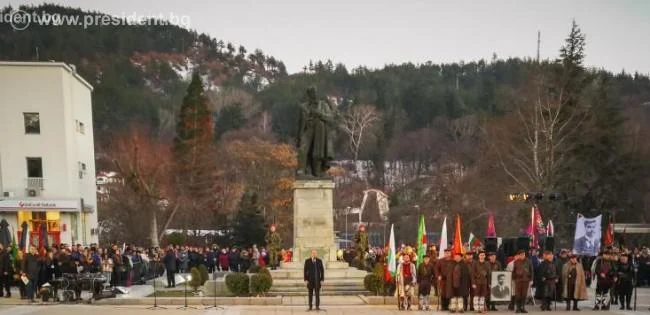 Румен Радев